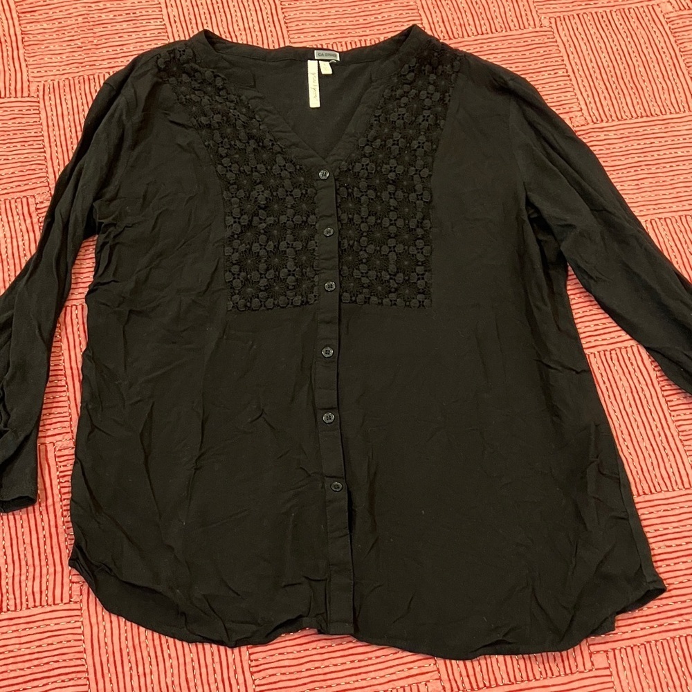 Grand & Greene Black Button-Down Blouse